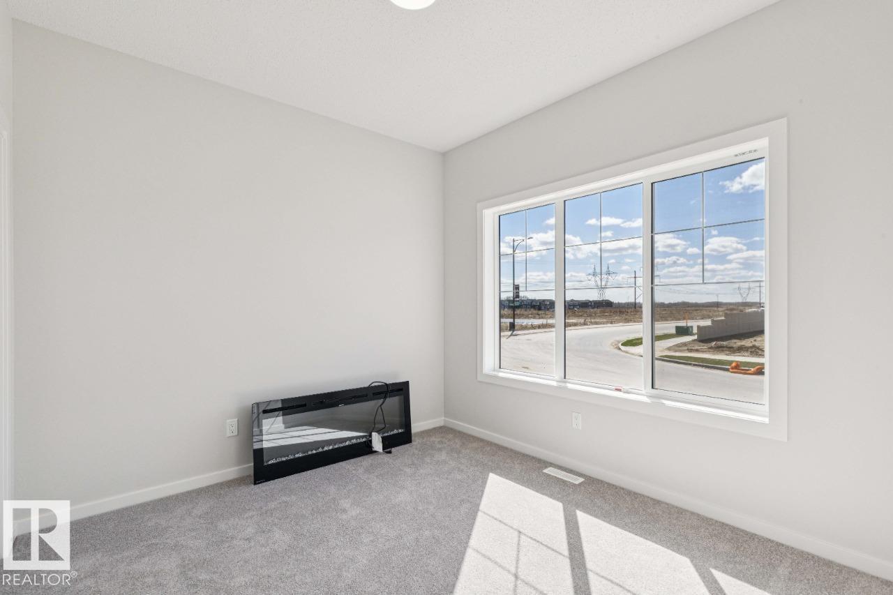 305 EDGEMONT DR NW