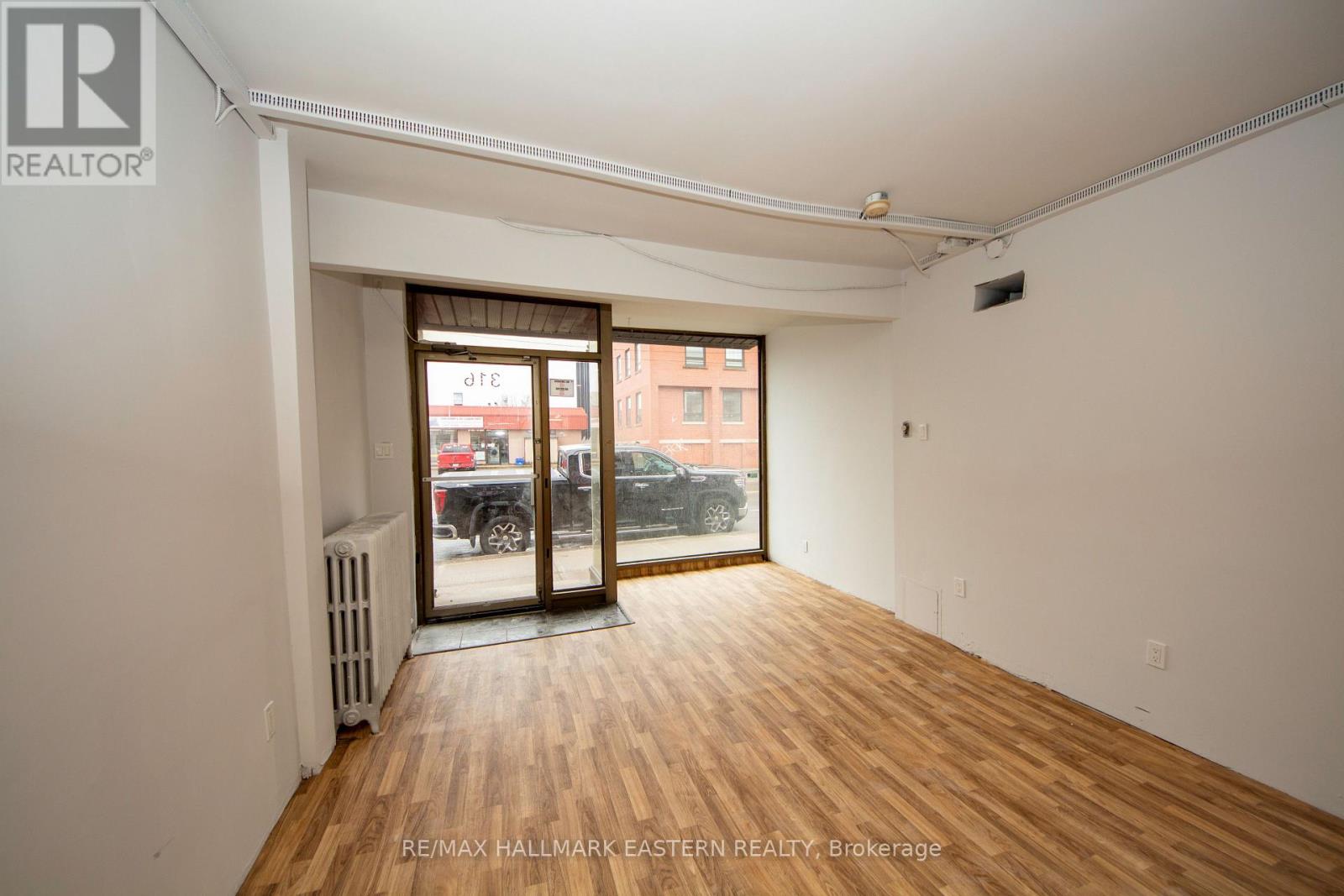 316 CHARLOTTE STREET