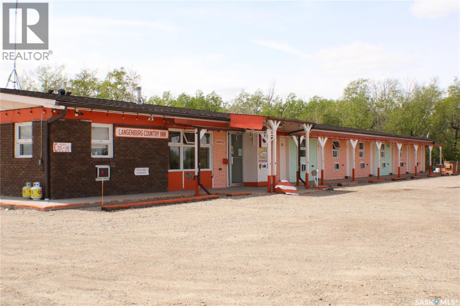 1041 Kaiser William AVENUE