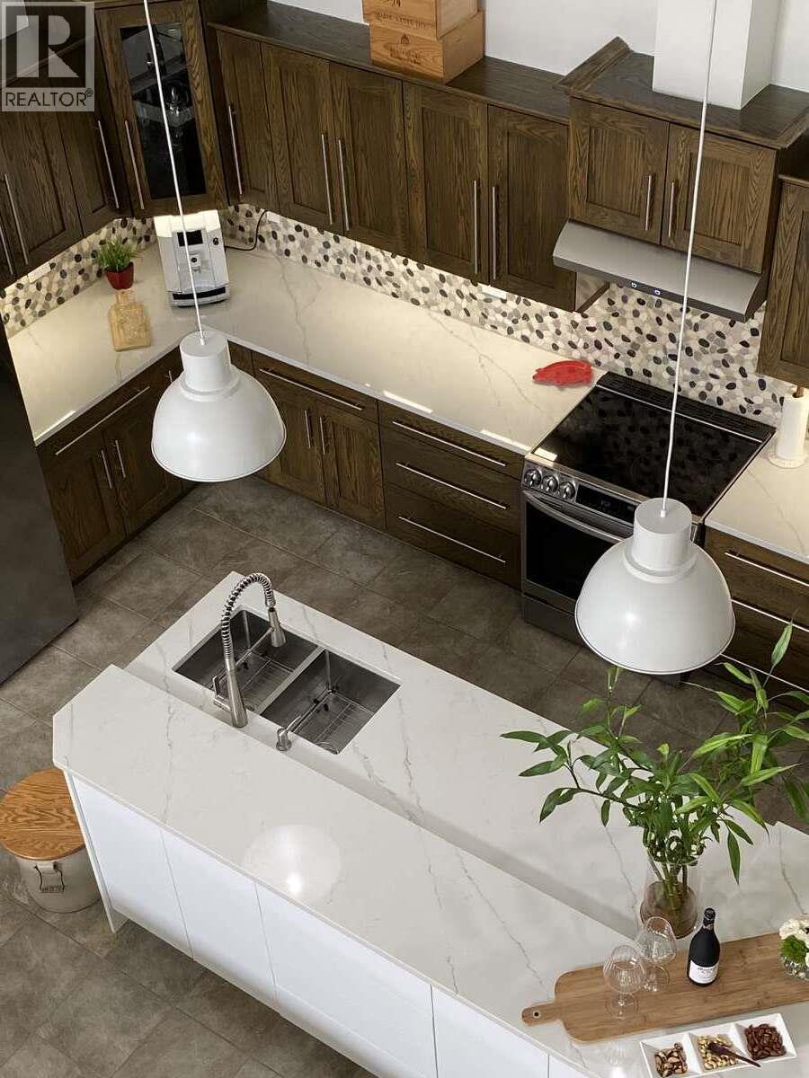 1905 Pandosy Street Unit# 307