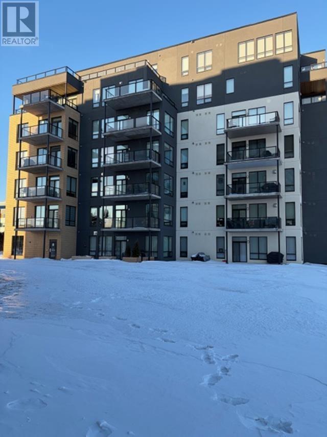 2103 2260 Sleeping Giant PKWY