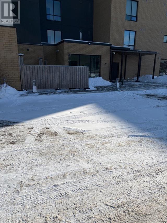 2103 2260 Sleeping Giant PKWY