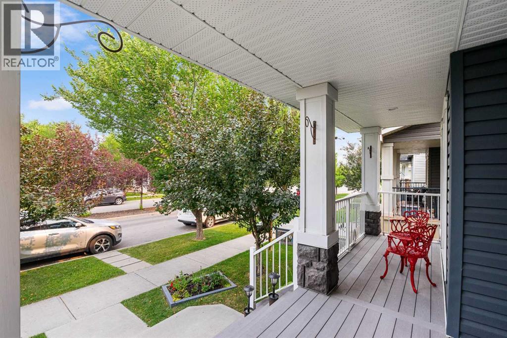 2478 Ravenswood View SE