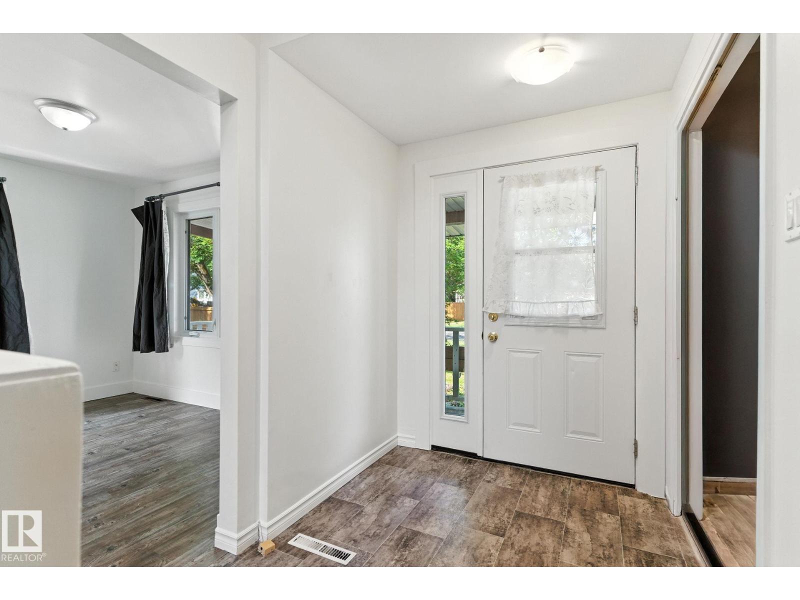 12509 81 ST NW