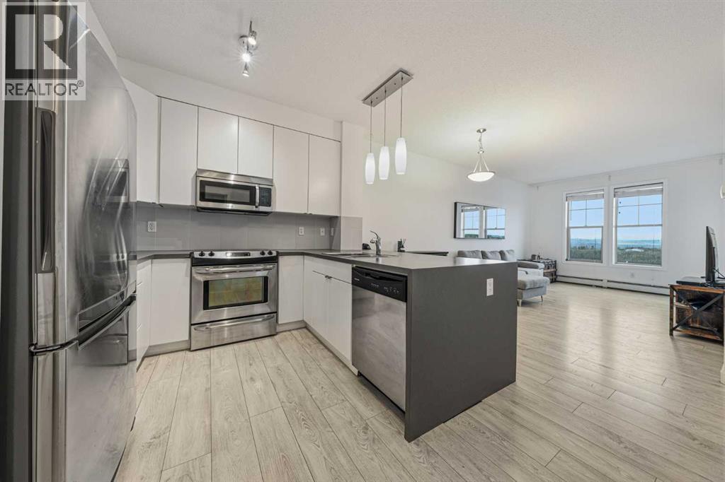 404, 207 Sunset Drive