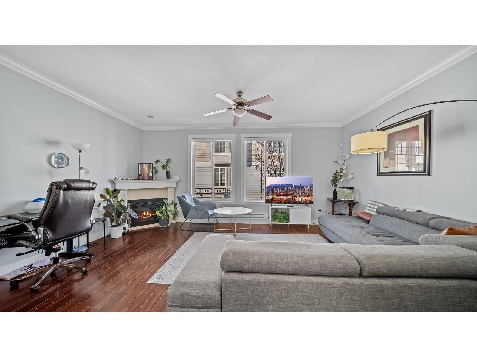 40 15399 GUILDFORD DRIVE