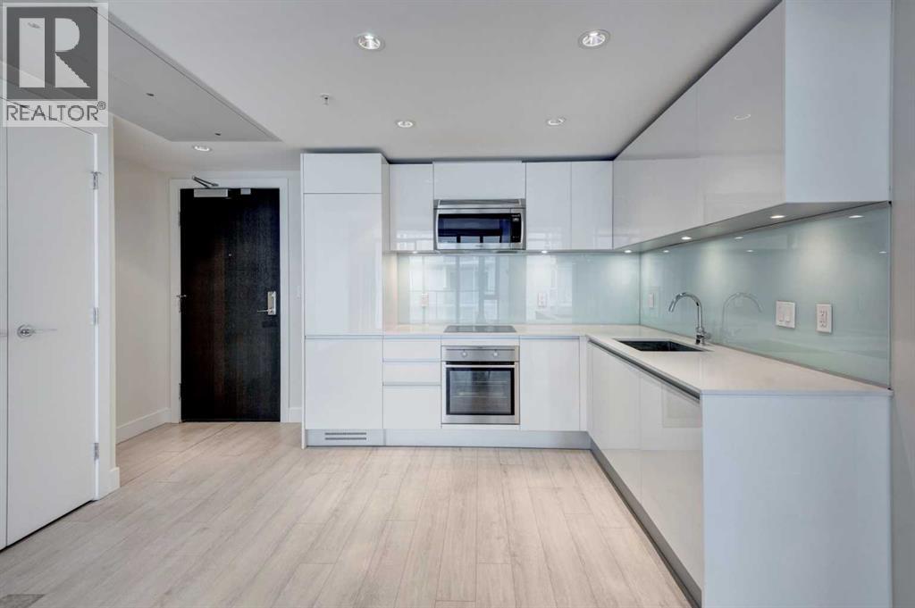 805, 1188 3 Street SE