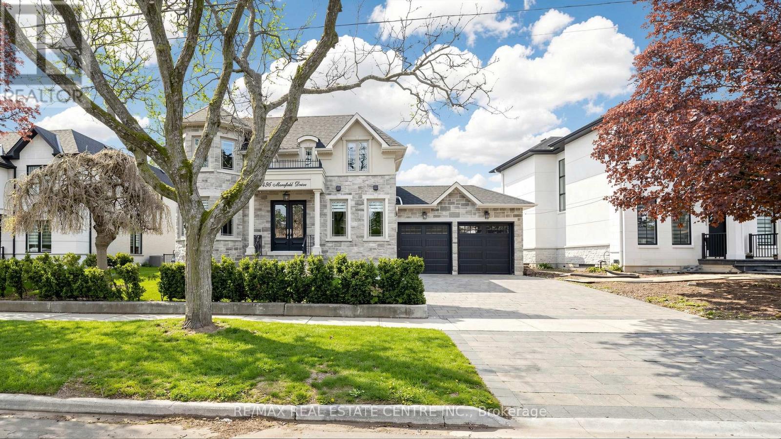 1496 MANSFIELD DRIVE