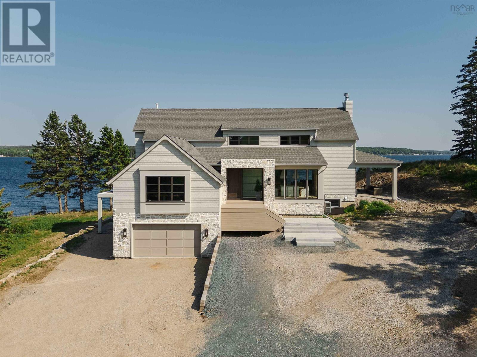 7026 St Margarets Bay Road