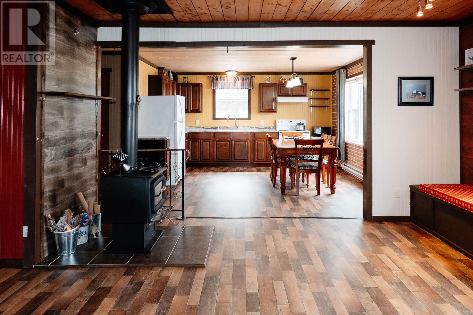 3 Ridge Road
