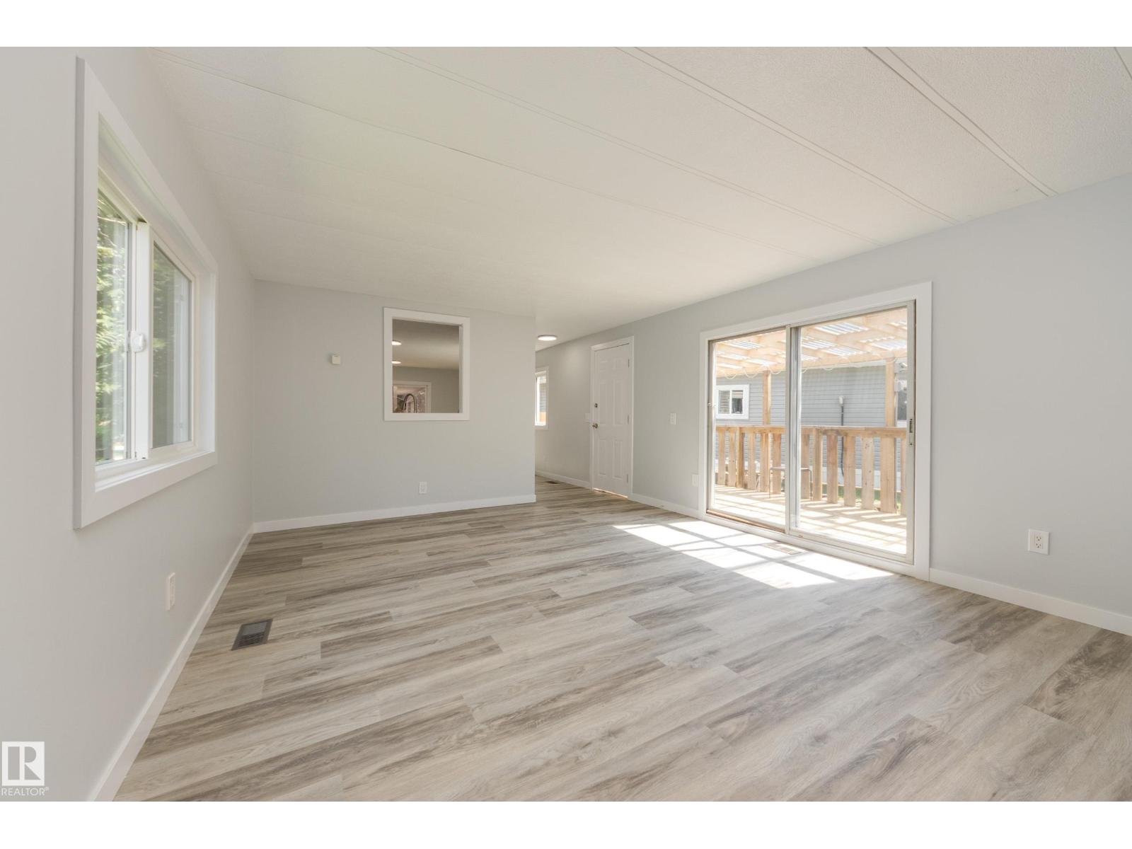 1913 West Royal WY NW NW