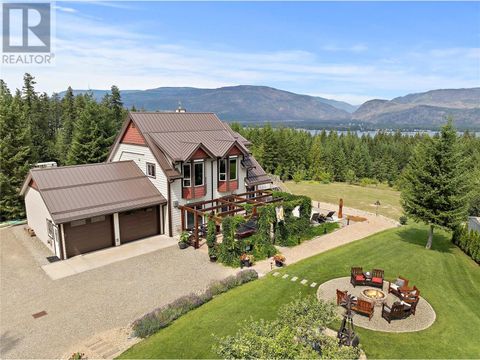 2672 McKenzie Road Sorrento BC V0E2W1