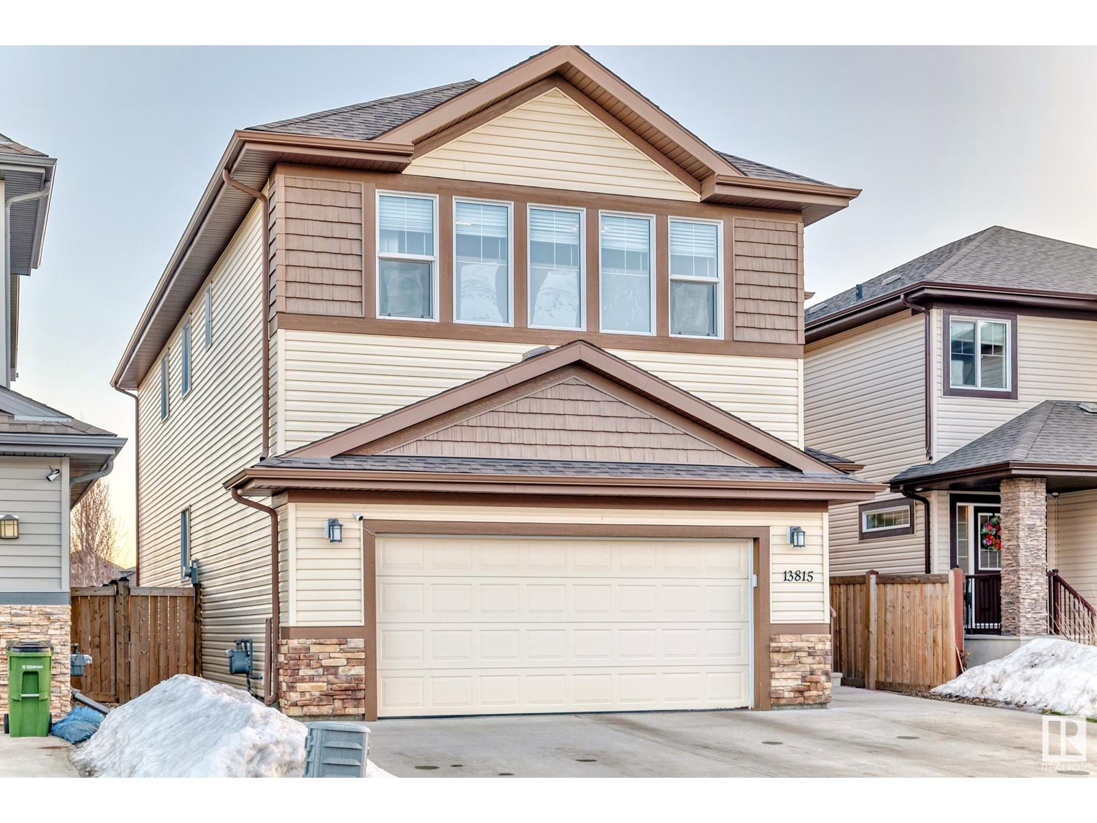 13815 142 AV NW
