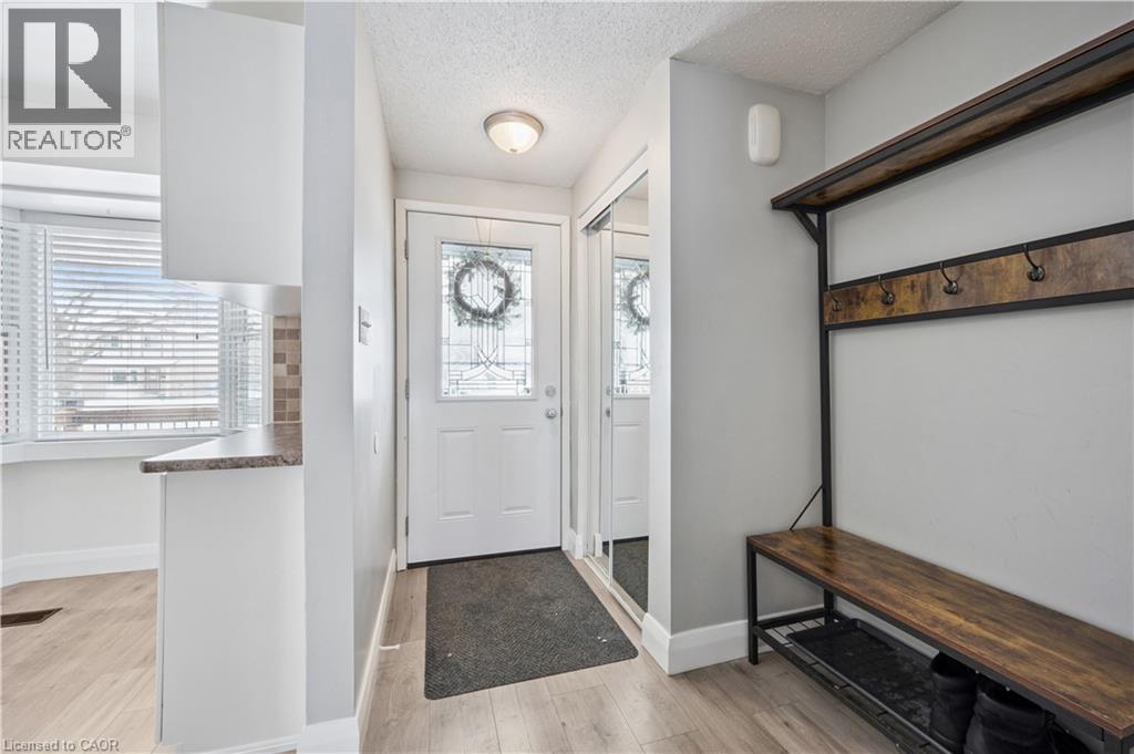 108 NORTHLAKE Drive Unit# A