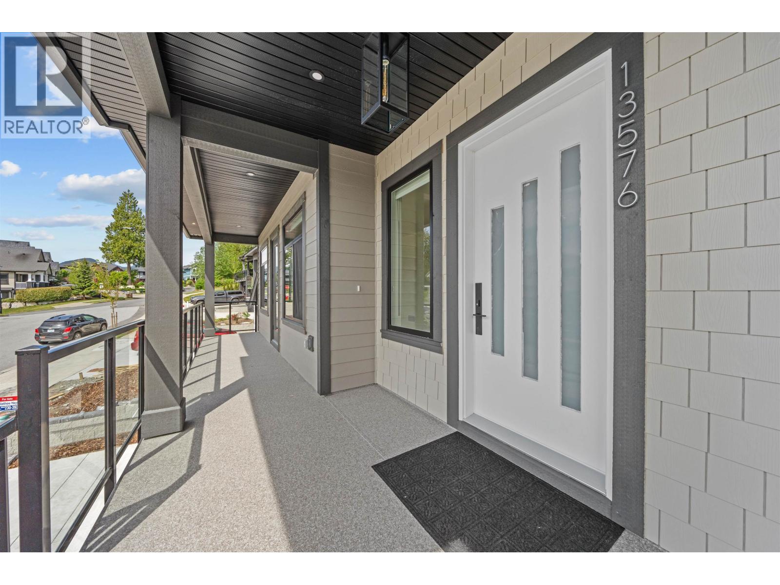 13576 BIRDTAIL DRIVE