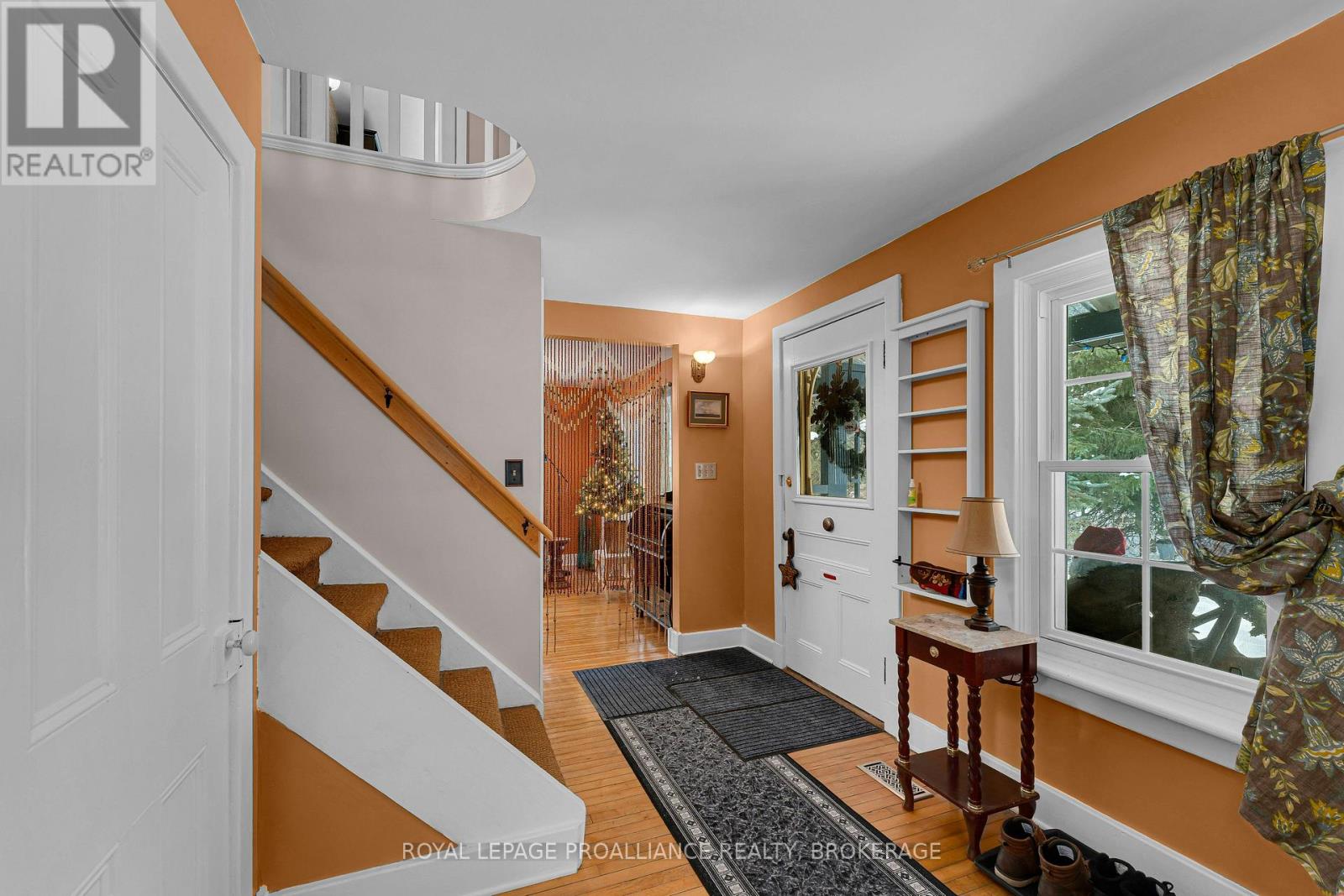 6014 MAIN STREET