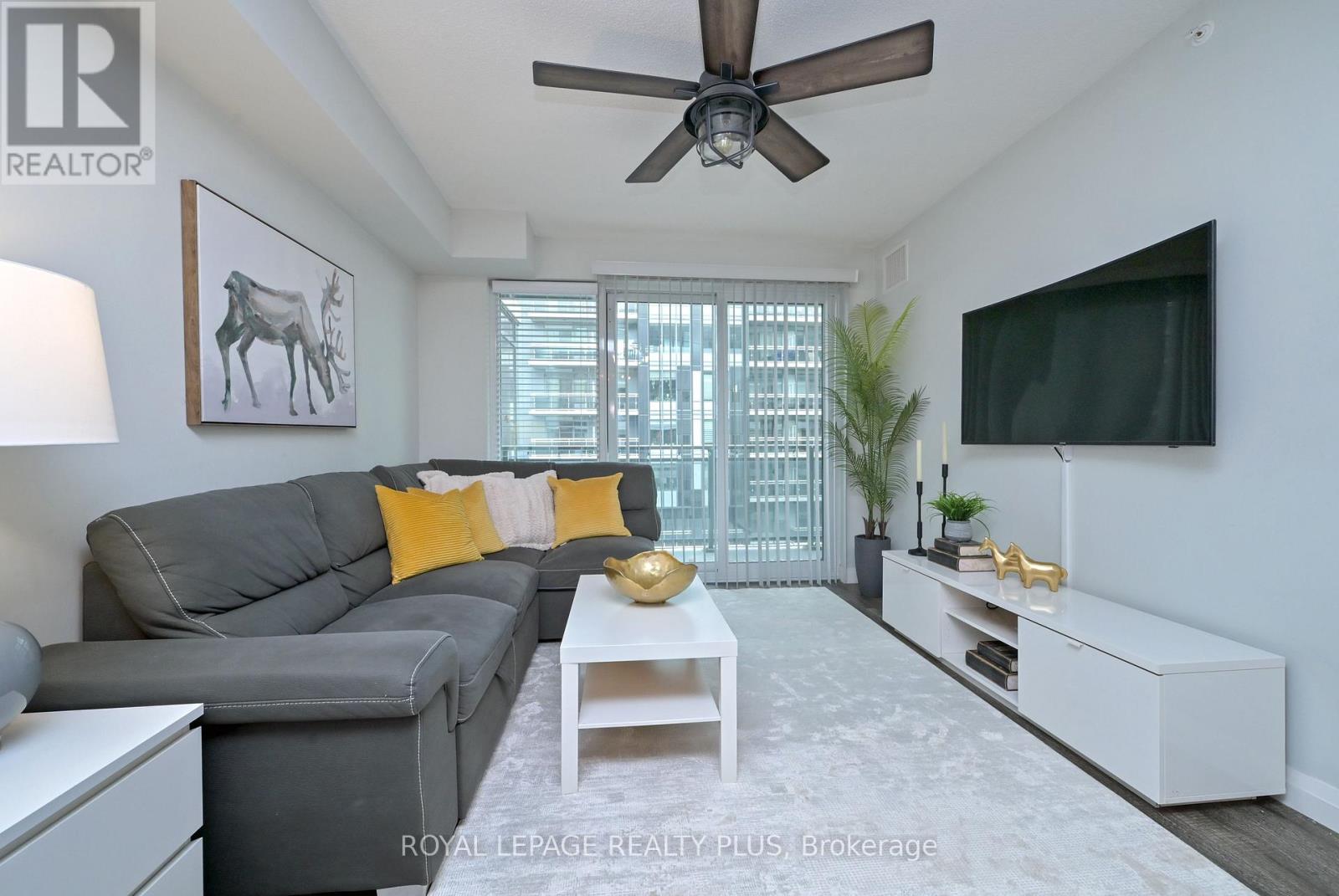 614 - 53 ARTHUR STREET S