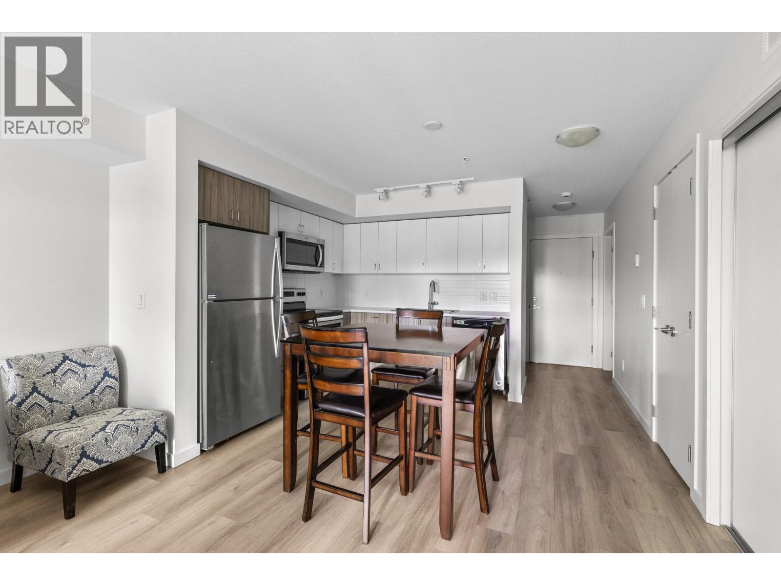 695 Academy Way Unit# 105