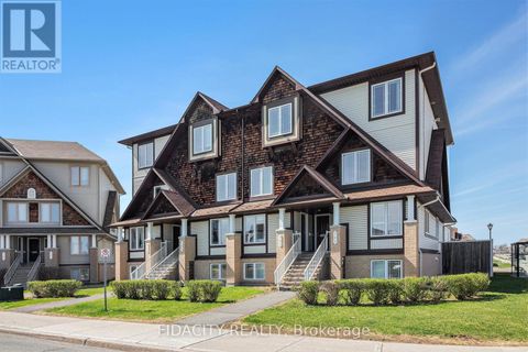 3 - 711 LAKERIDGE DRIVE Ottawa ON K4A0N5