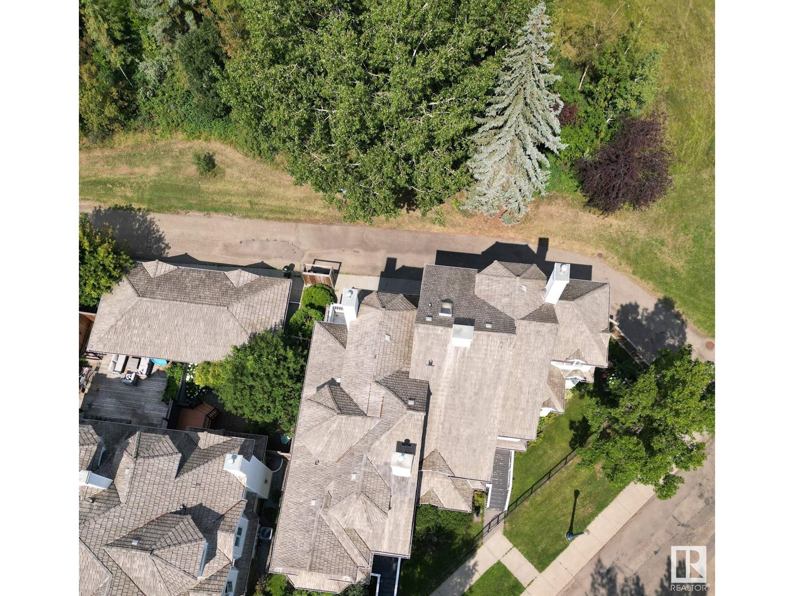 10004 97 AV NW