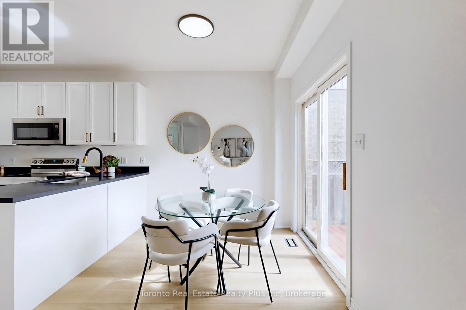 1303 MACINALLY COURT