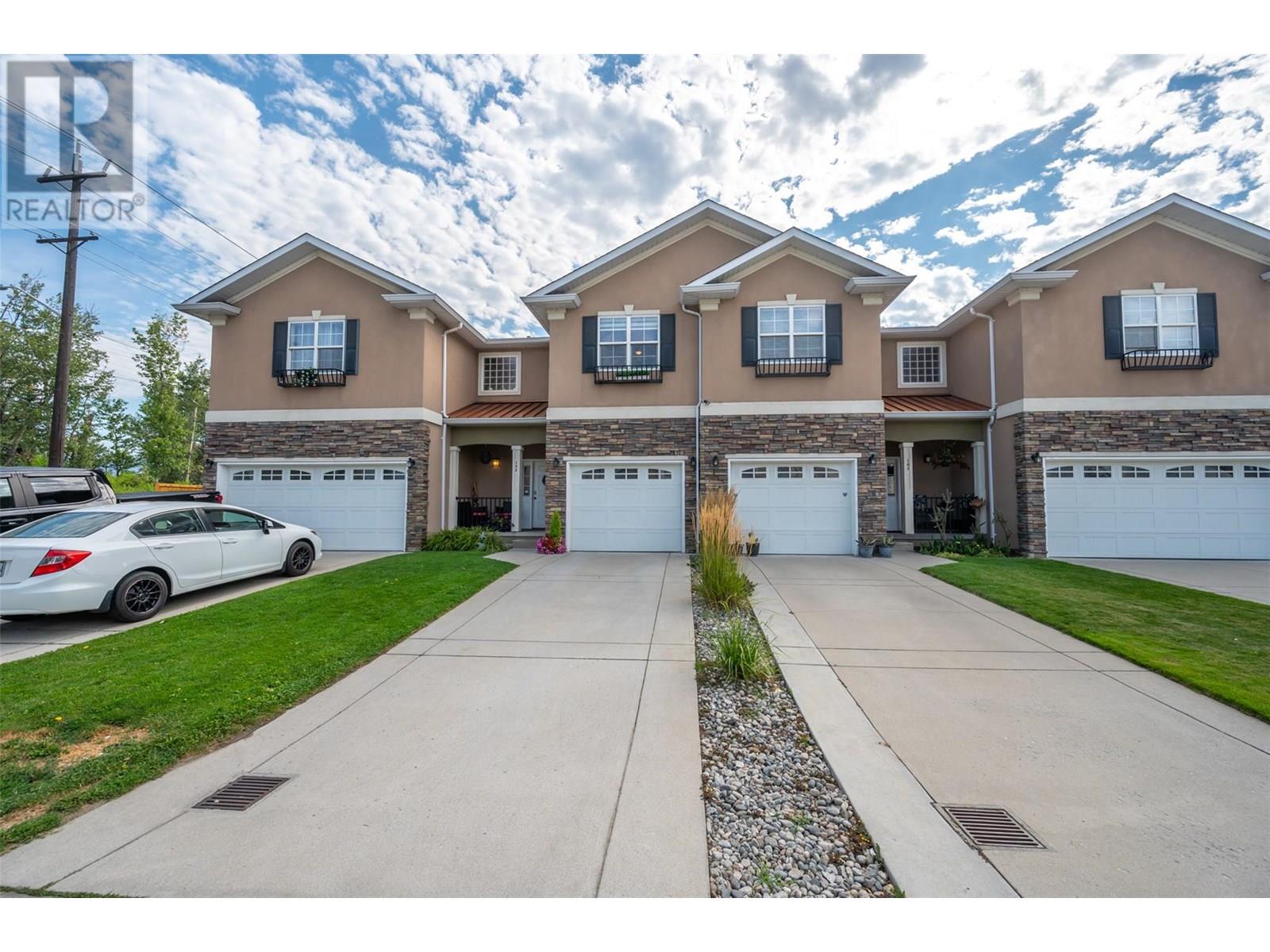 1742 Fairford Drive Unit# 102