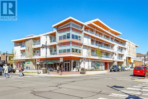 203 9818 Fourth St Sidney BC V8L2Z3