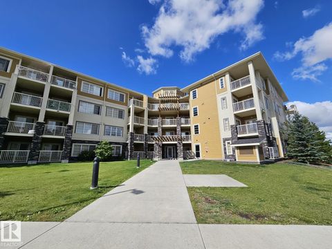 #205 3670 139 AV NW Edmonton AB T5Y3N5