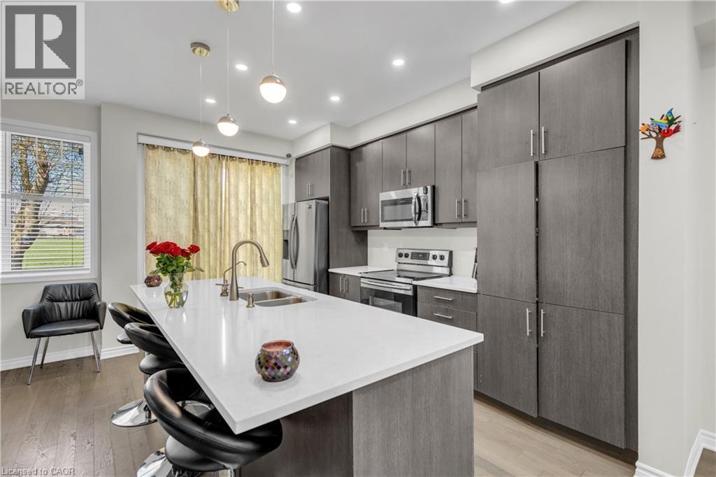 661 DOON SOUTH Drive