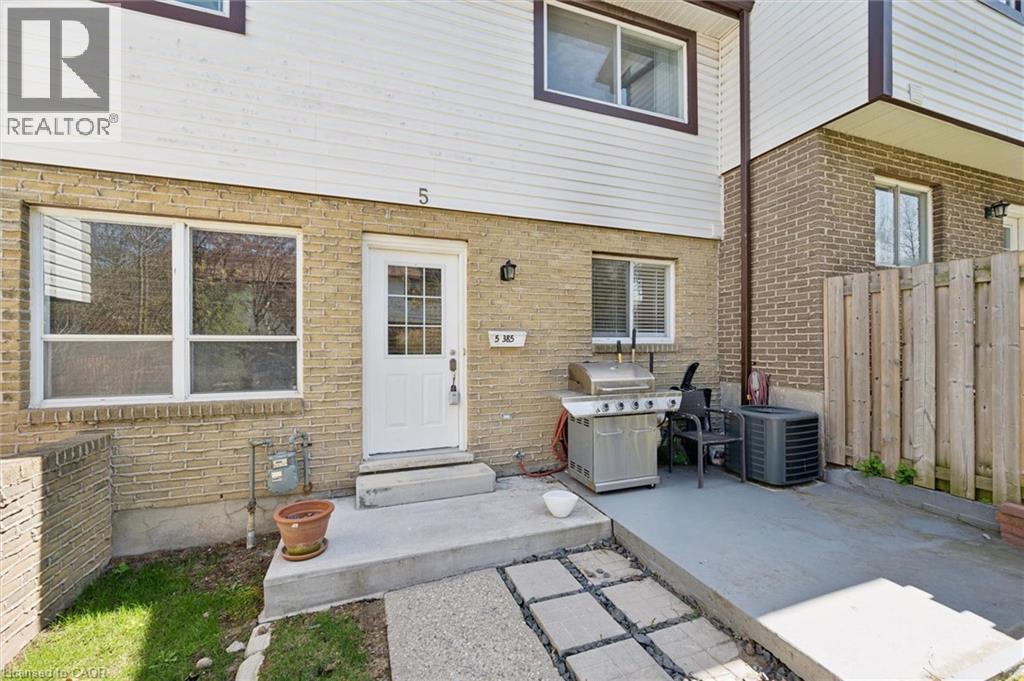 385 PIONEER Drive Unit# 5