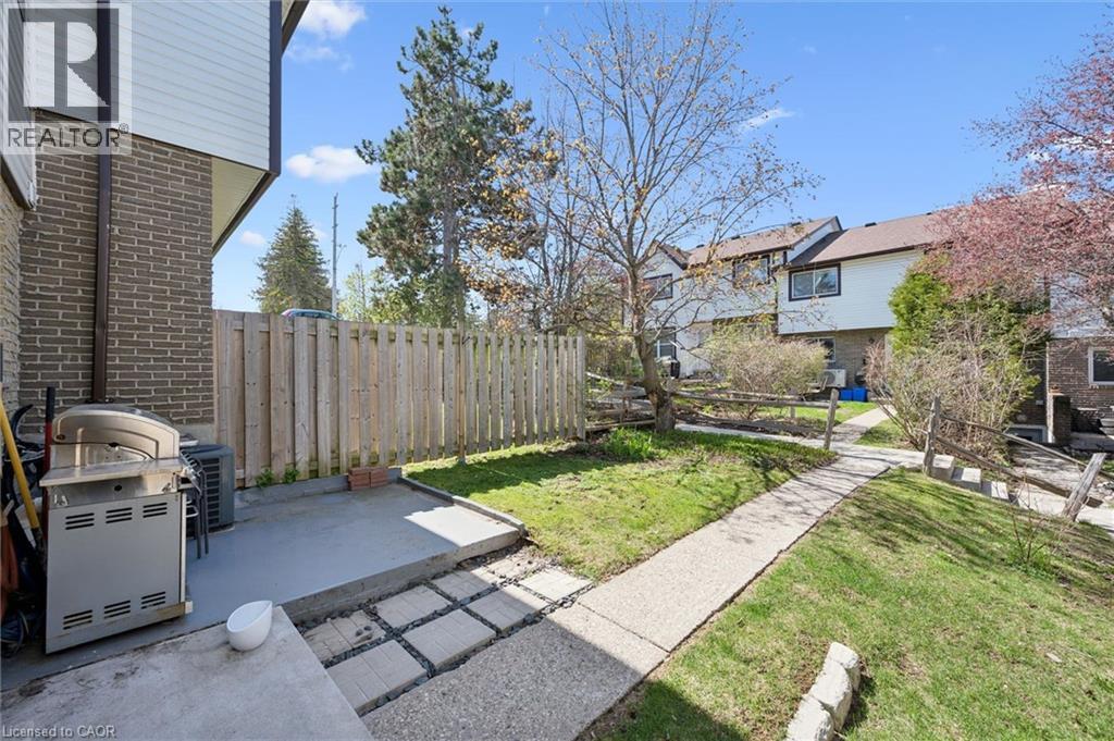 385 PIONEER Drive Unit# 5