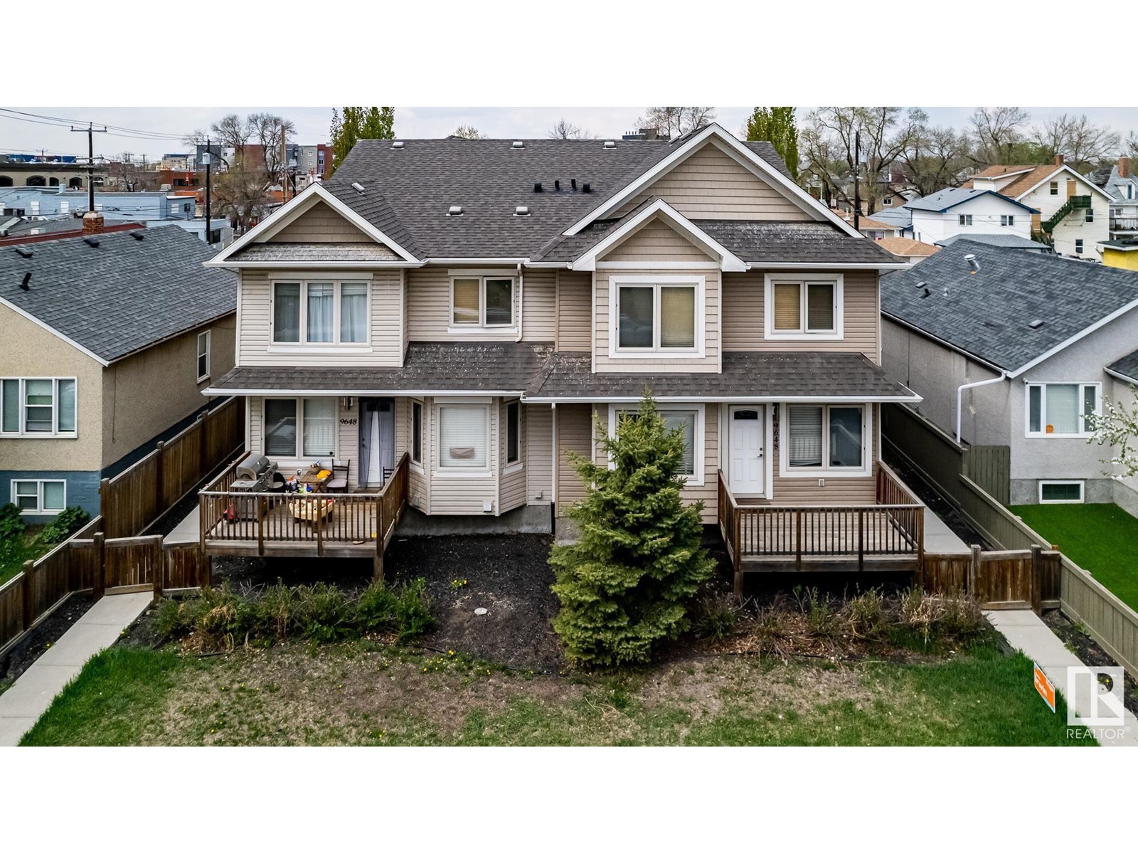#3 9648 106 AV NW