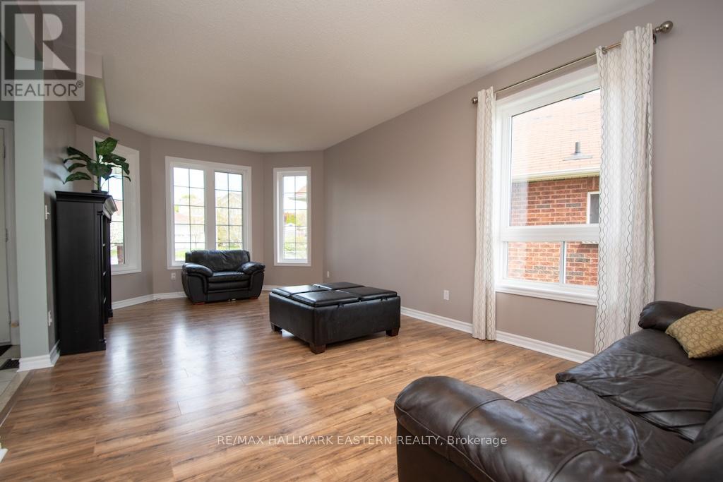 962 BAKER STREET