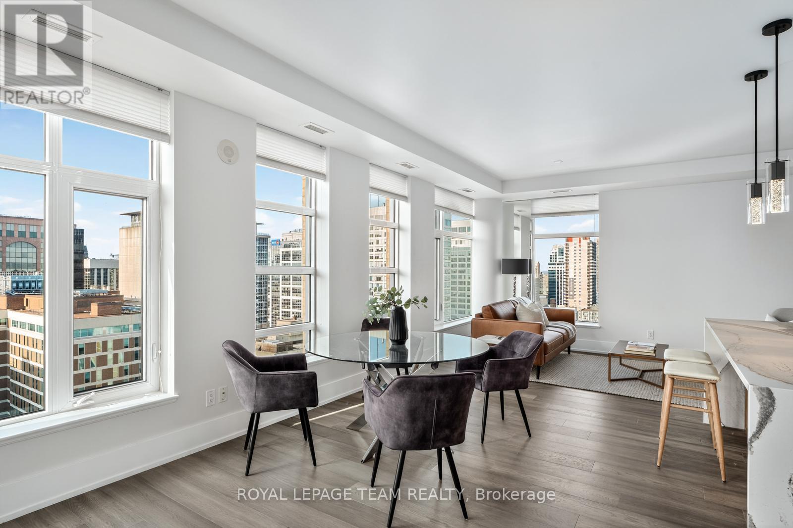 1902 - 235 KENT AVENUE