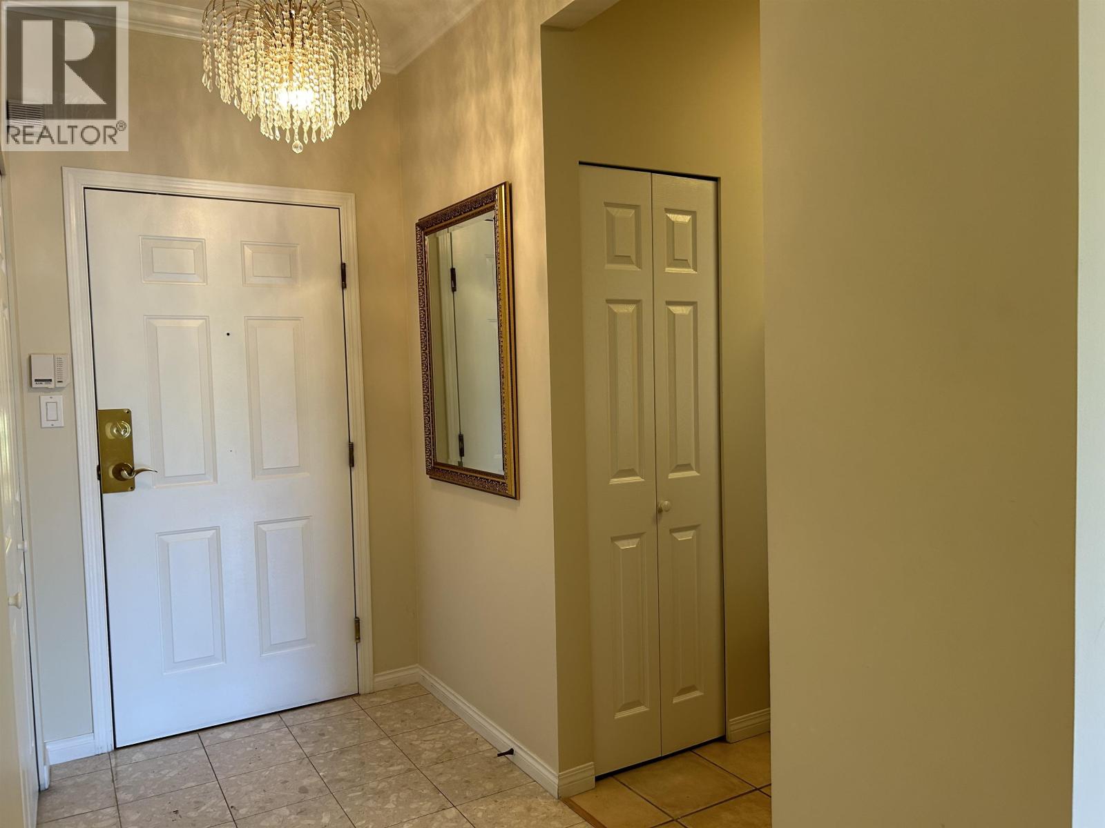 225 3098 GUILDFORD WAY