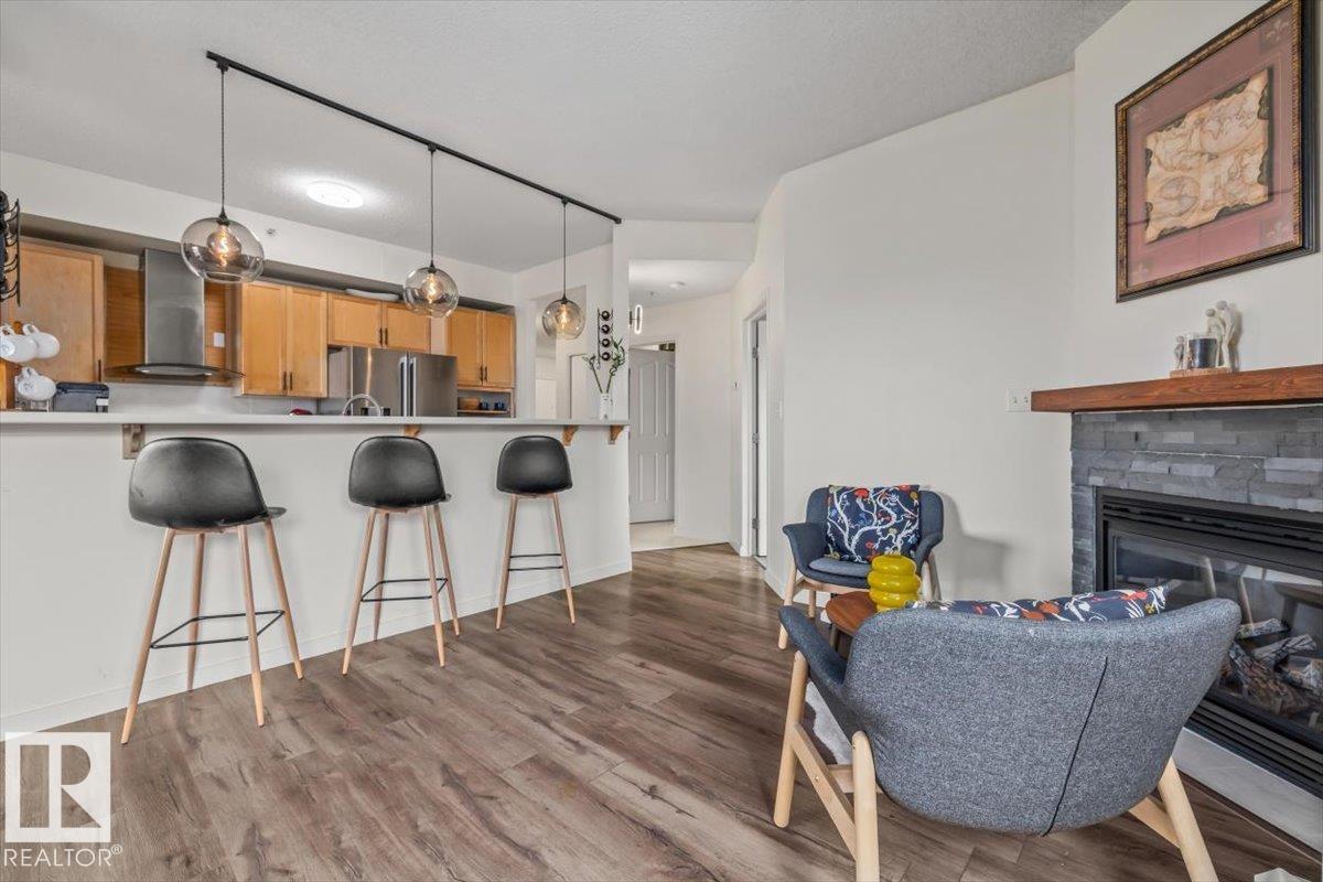 #704 9707 105 ST NW