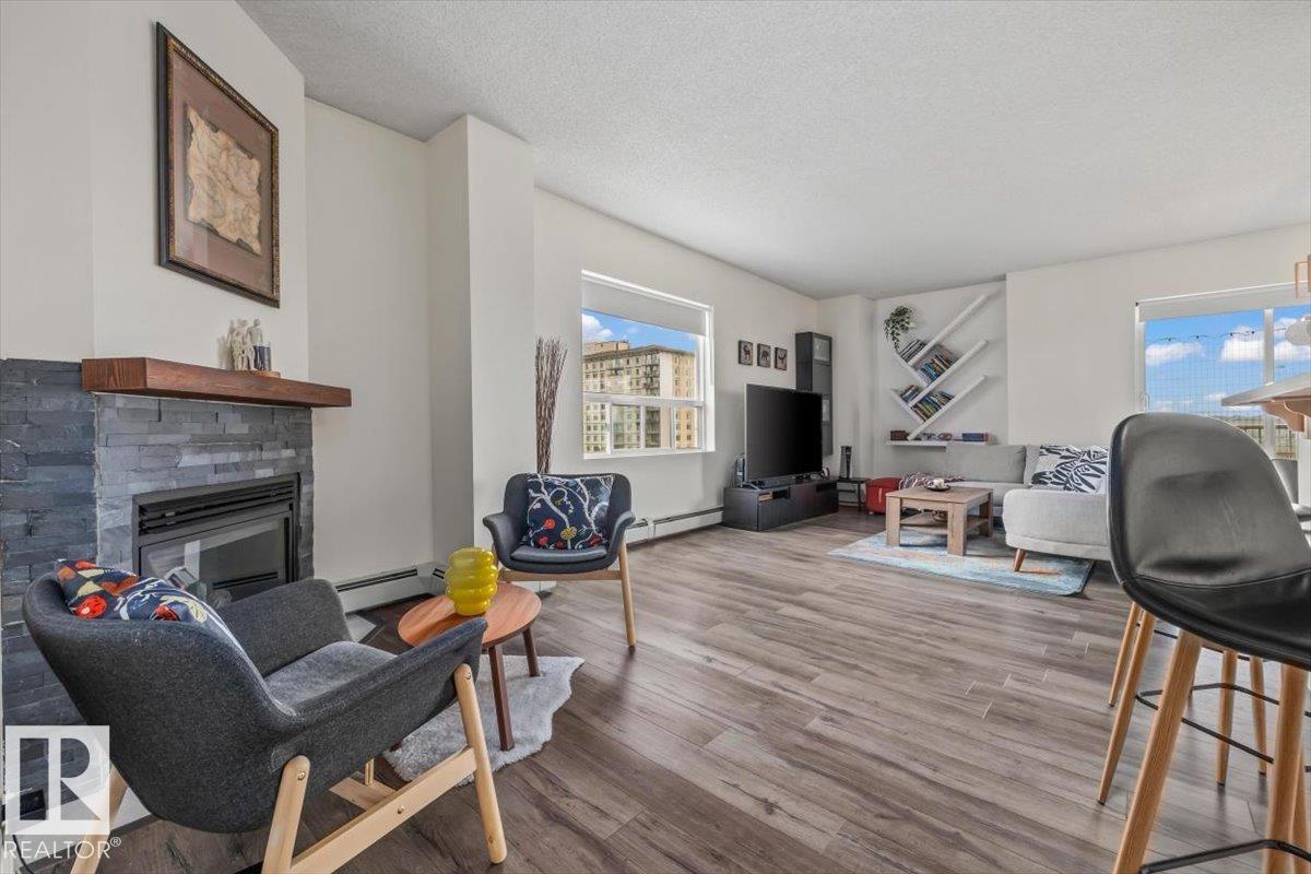 #704 9707 105 ST NW