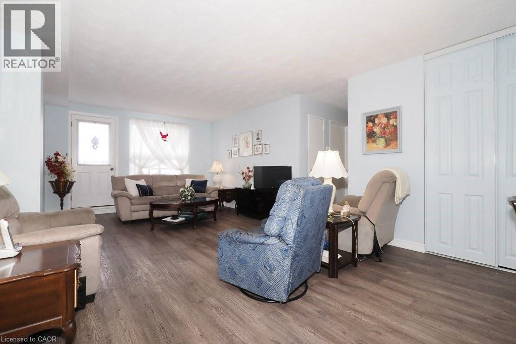 58 BRIDGEPORT Road E Unit# 806
