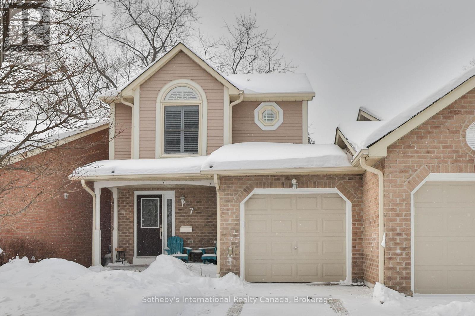 7 - 5255 LAKESHORE ROAD