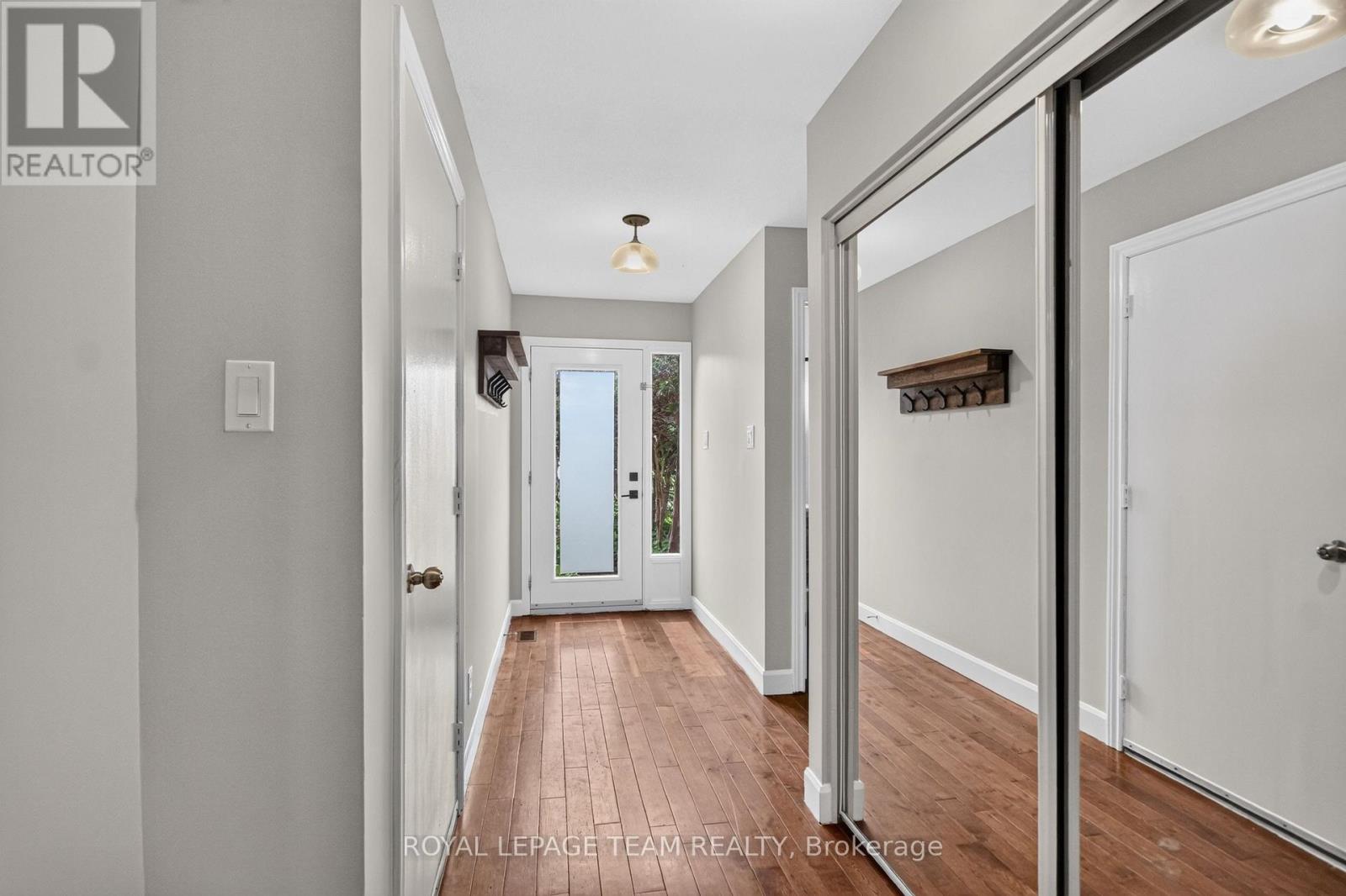 9 - 18 CHISHOLM COURT