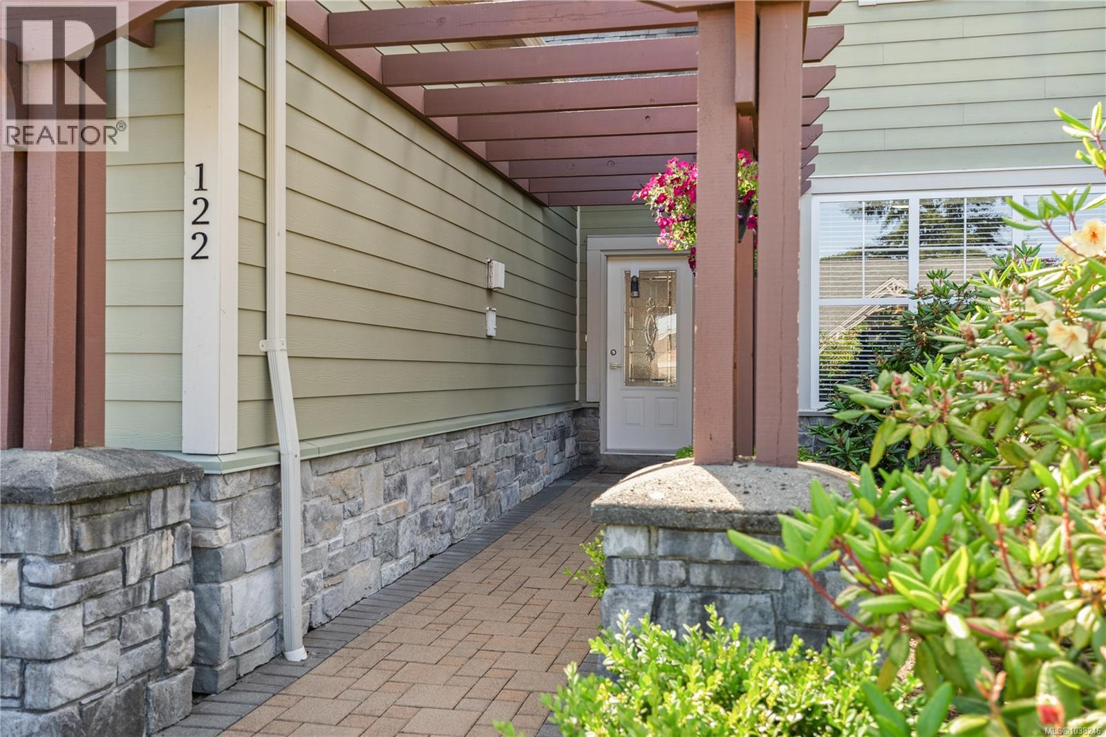 122 945 Bear Mountain Pkwy