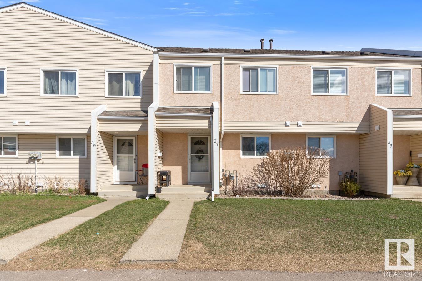 16537 100 ST NW