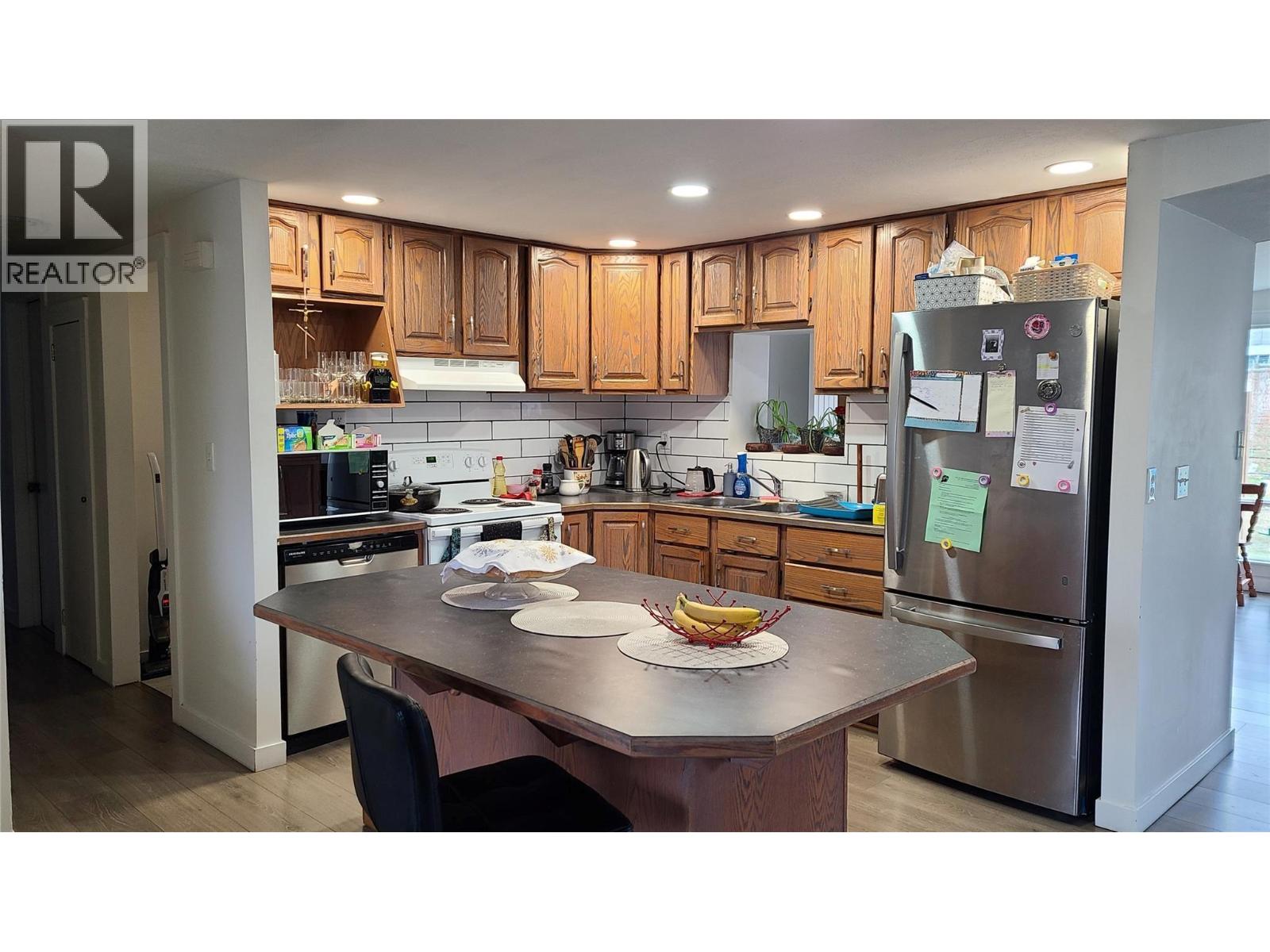 7361 Tucelnuit Drive