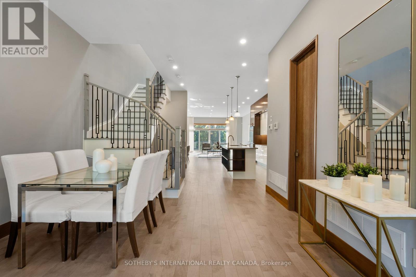 28A TWENTY FIRST STREET