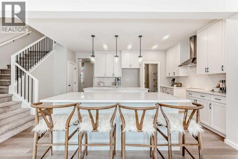 41 Walgrove Bay SE Calgary AB T2X5N9