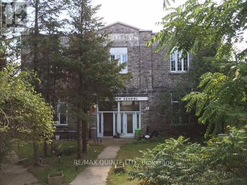 25 MANLEY DRIVE Belleville (Belleville Ward) ON K8N4Z4