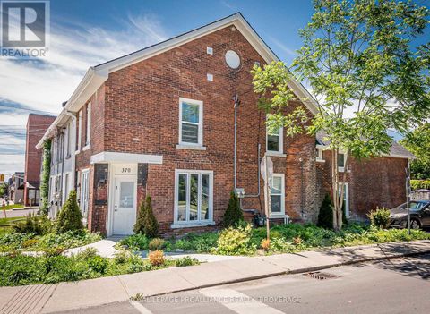 370 BARRIE STREET Kingston (East of Sir John A. Blvd) ON K7K3T3