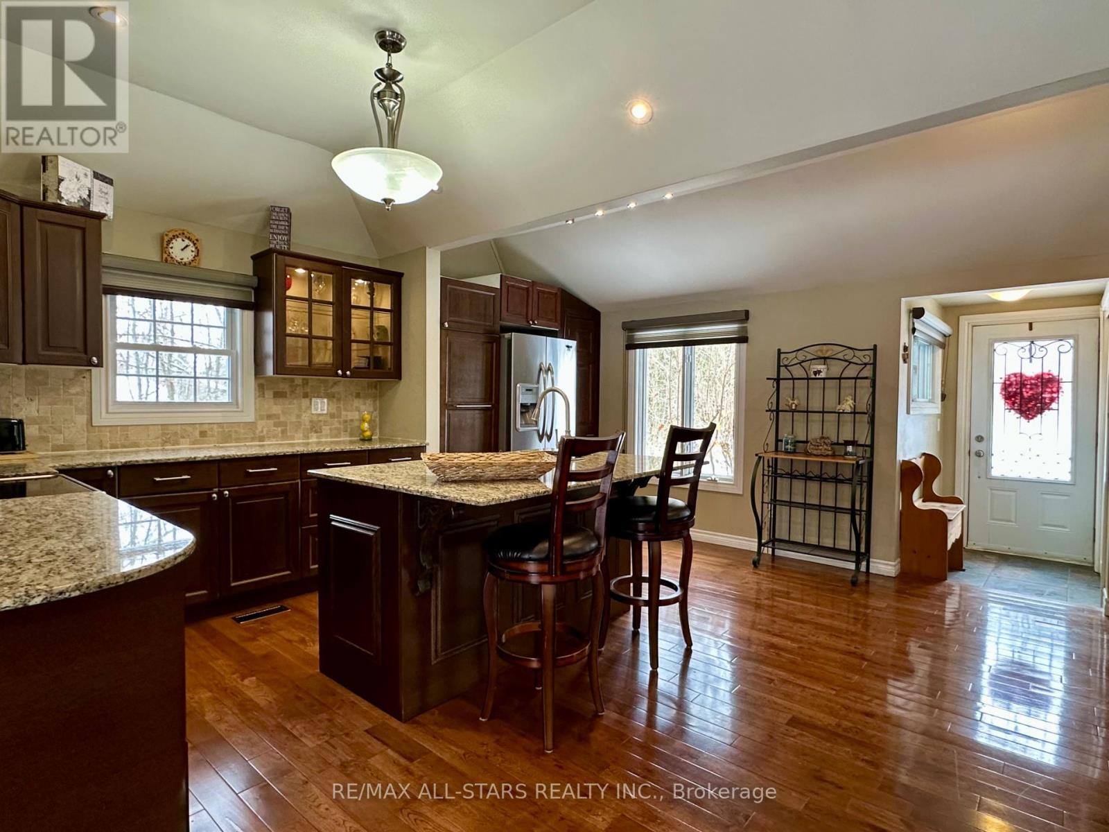 29 STINSONS BAY ROAD