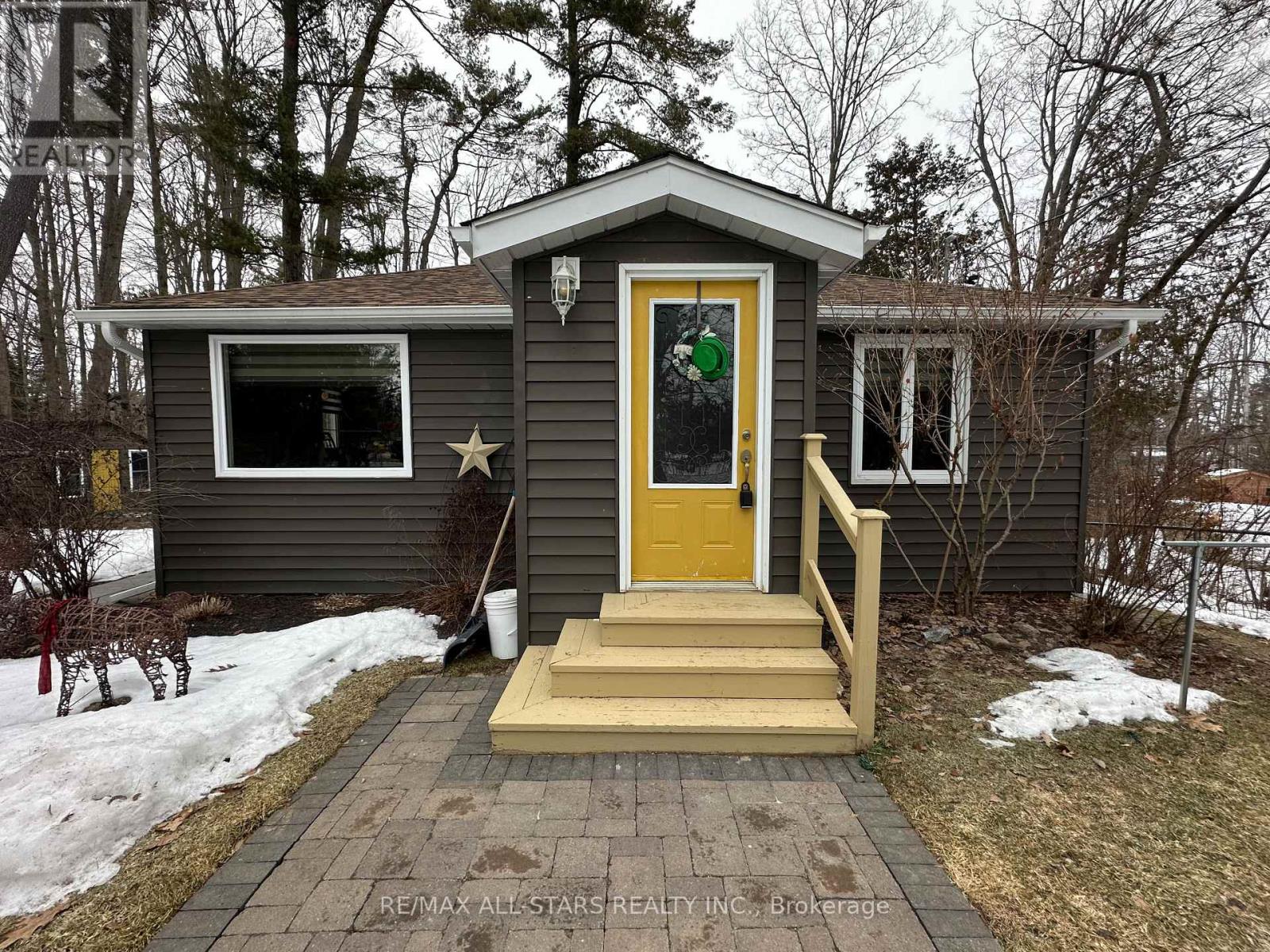 29 STINSONS BAY ROAD