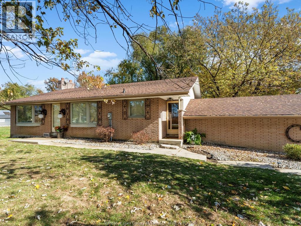 224 WEST PIKE CREEK